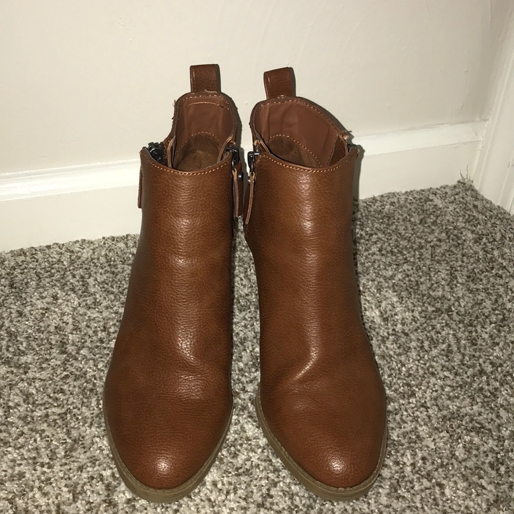 Universal Thread Brown Faux Leather Booties